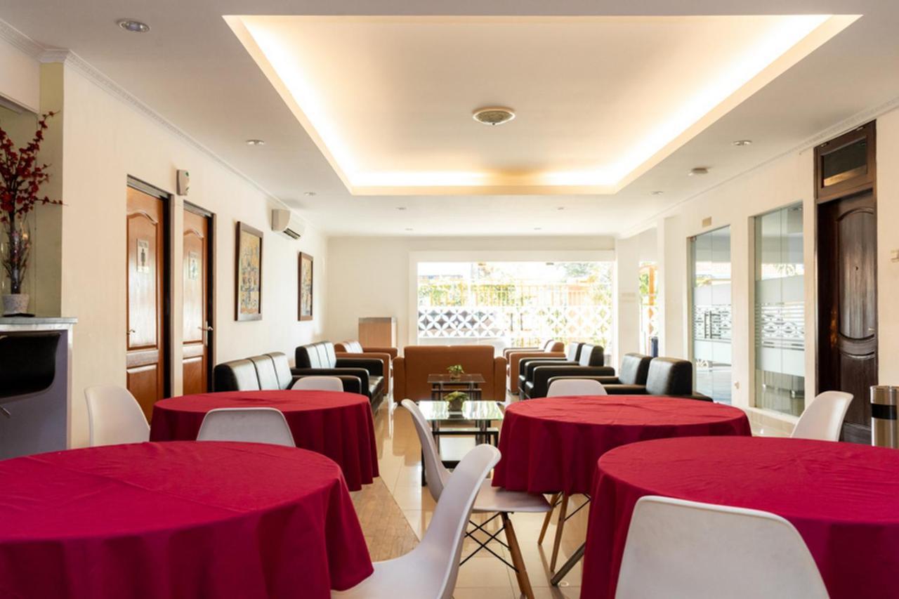 Reddoorz Plus Syariah Near Java Supermall Semarang 2 Exterior photo
