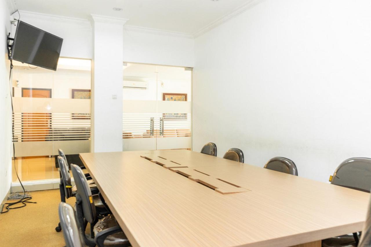Reddoorz Plus Syariah Near Java Supermall Semarang 2 Exterior photo